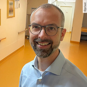 Porträt Prof. Dr. med. Ulrich Pecks