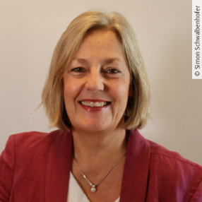 Porträt Annette Schwalbenhofer