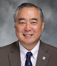 Michael Iwama